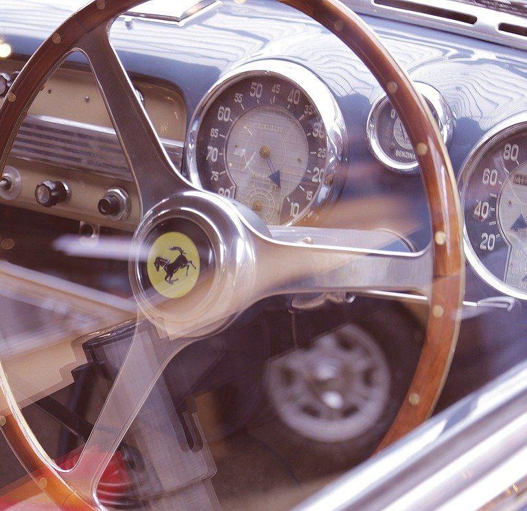 Delays in classic car restoration due to missing spare parts