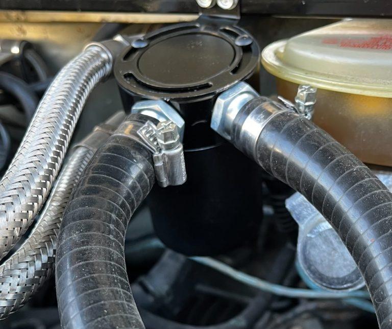Optimization of crankcase ventilation (KGE) – oil separator, oil catch tank, oil storage tank